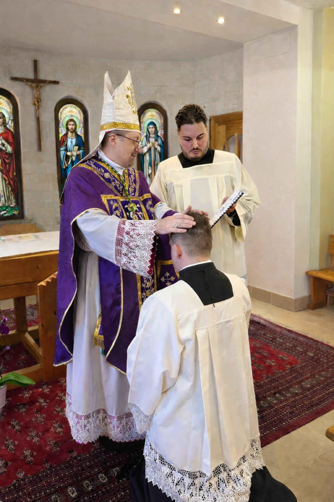 Udzielenie posługi podczas rekolekcji – zdjęcie 1